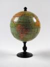Anonym „Le jeu de globe“. Puzzle-Globus aus Holz von 22 Teilen. „Etudes geographique“.